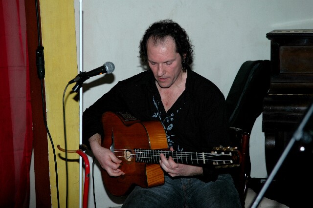 min 2007 02 20 latino 226
